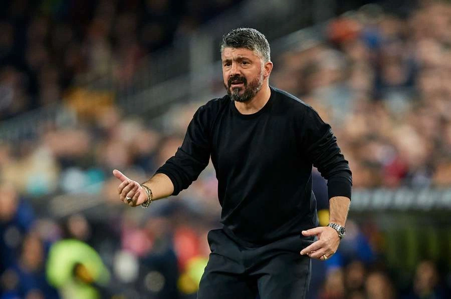 Gennaro Gattuso saat konferensi pers mengumumkan skuad Italia untuk Kualifikasi Piala Dunia 2026 tanpa pemain AC Milan.