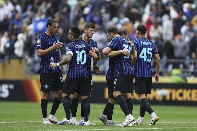 Pemain Inter Milan merayakan keberhasilan di Liga Champions 2025/2026 setelah undian grup dengan Liverpool dan Arsenal.
