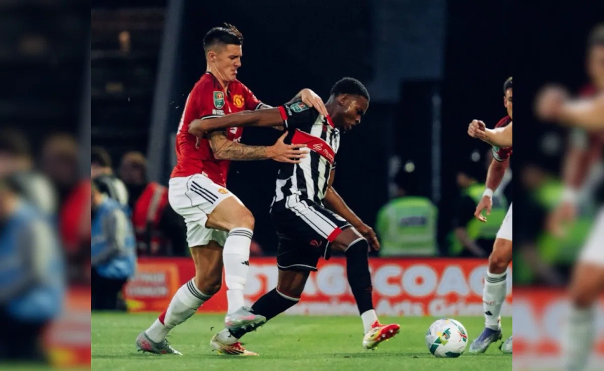 Grimsby Town Didenda £20.000 Akibat Menurunkan Pemain Ilegal Lawan Manchester United di Carabao Cup